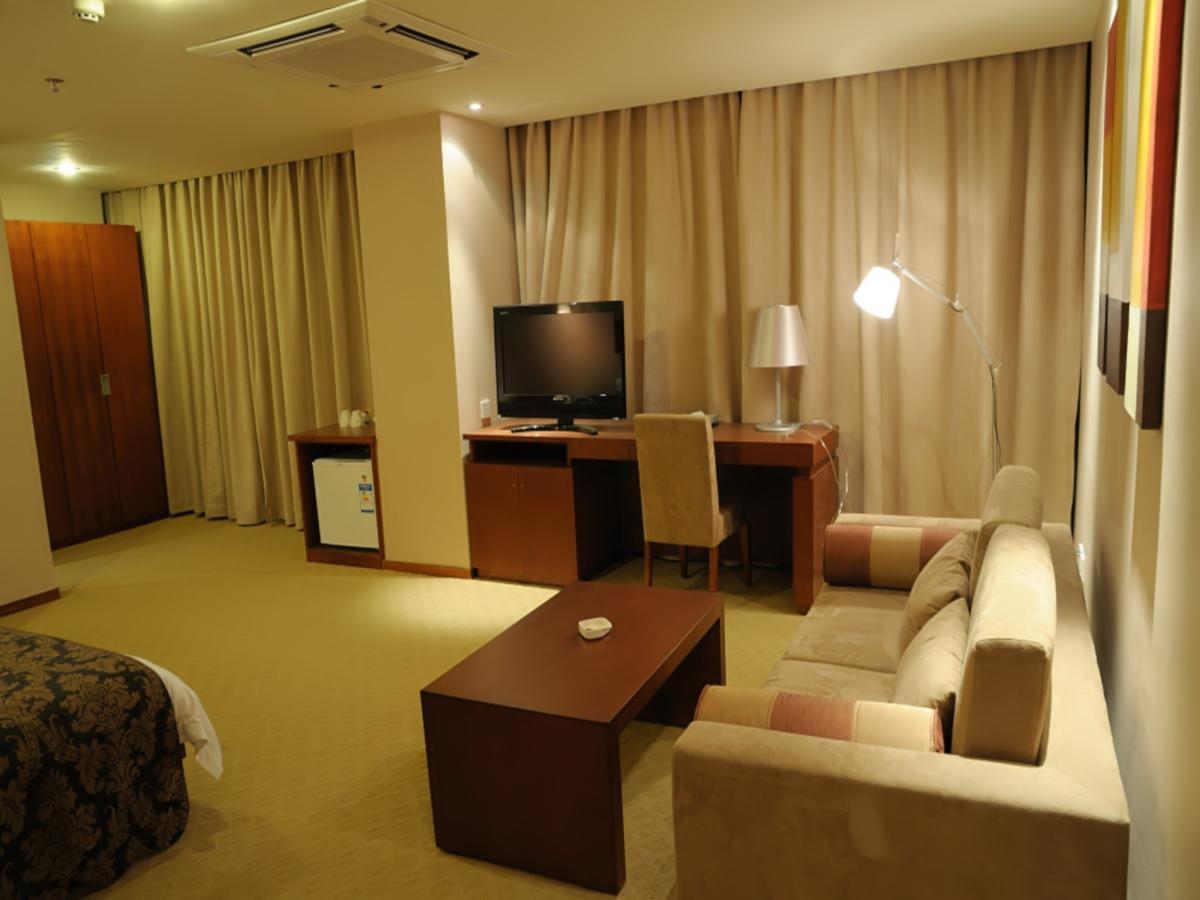 Days Inn Frontier Wuxi Wuxi  Dış mekan fotoğraf